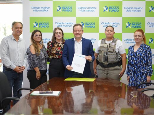 <strong>Prefeitura recebe Plano Municipal de Políticas Públicas para as Mulheres</strong>