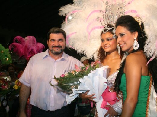 Rainha do Carnaval 2012 é da União da Vila