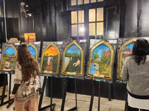 Exposição “Romaria de São Miguel: Memória, Fé e Identidade” valoriza tradição e cultura em Passo Fundo