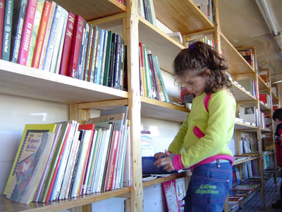 Ônibus Biblioteca também integra a UP