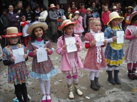 Festas Juninas integram alunos nas escolas municipais