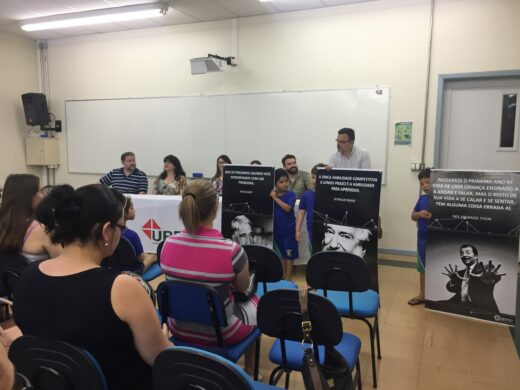 Mais uma turma de alunos conclui programa