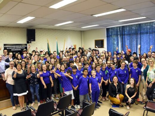 Escola de Hackers inicia atividades