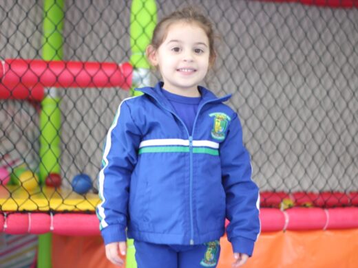 Uniforme: jaqueta volta para o kit no próximo ano