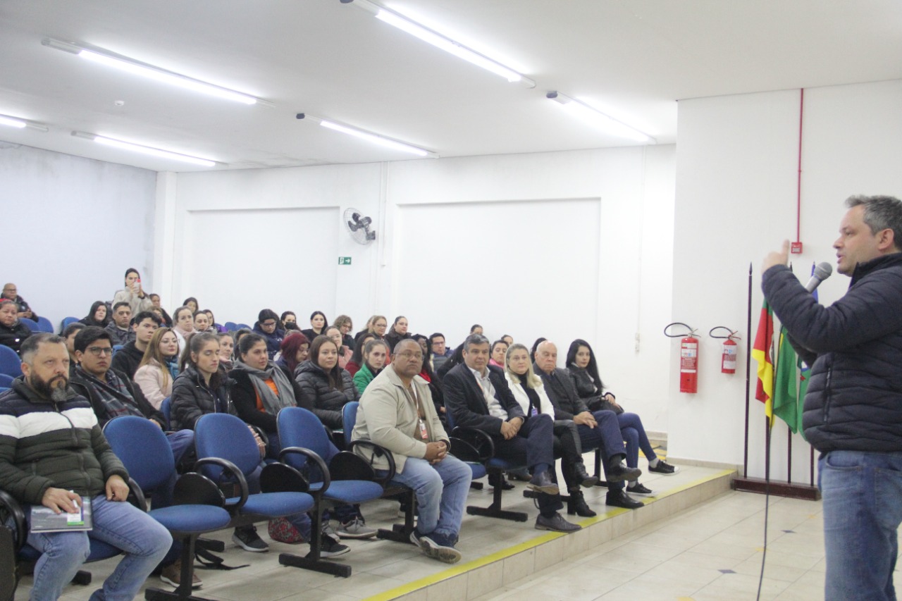 Escola das Profissões: Prefeitura dá início aos primeiros cursos gratuitos