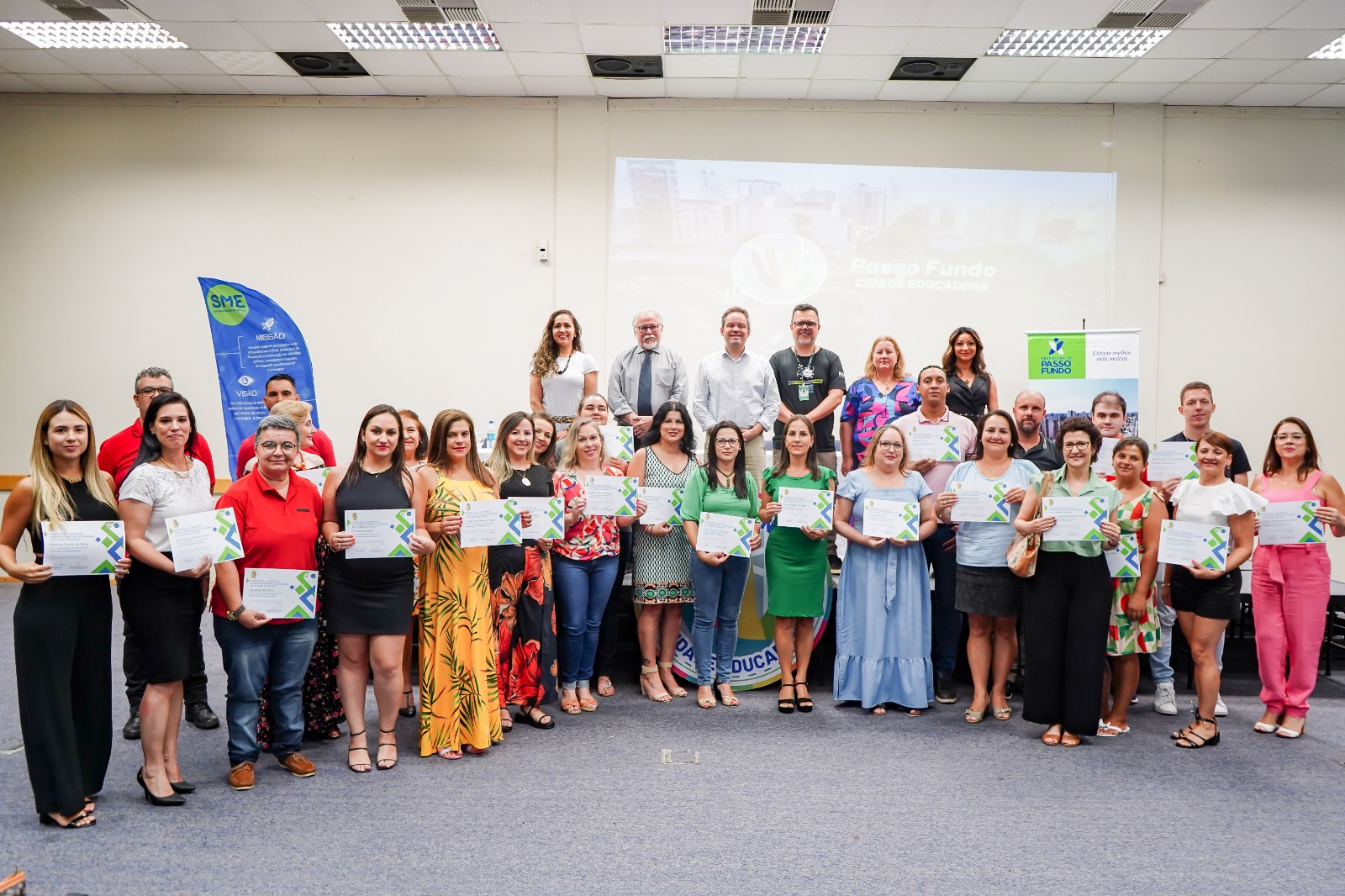 <strong>Prefeitura apresenta novos professores para a rede municipal</strong>