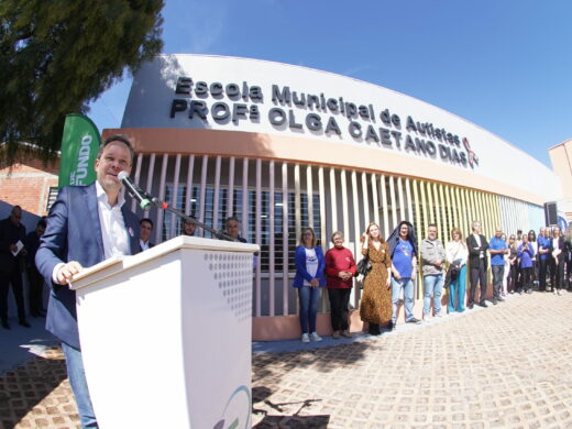 Nova estrutura da Escola de Autistas completa um ano