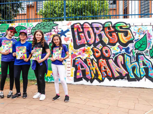 Iniciativa sociocultural realiza pintura de grafite em escolas municipais de Passo Fundo 