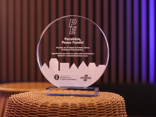 Prefeitura é reconhecida com o Prêmio Sebrae pela Escola das Profissões