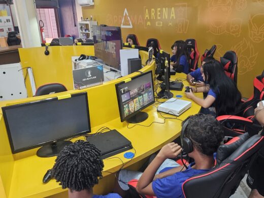 Espaço da Prefeitura fascina estudantes com criatividade, tecnologia e cultura pop