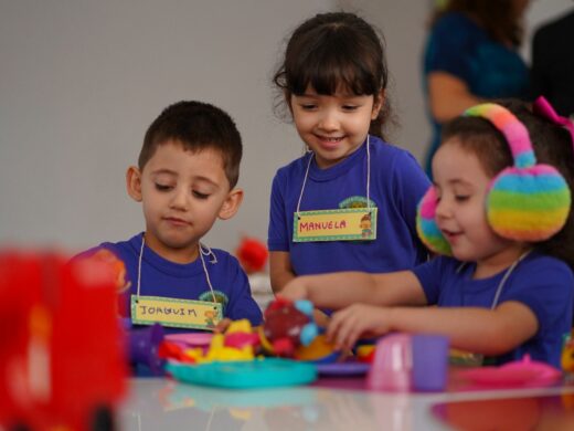 Volta às aulas movimenta rede municipal a partir desta terça-feira