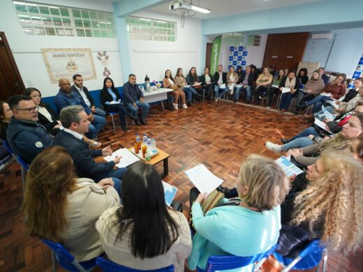Prefeitura promove edição do programa Fala Passo Fundo com diretores de escolas da rede municipal