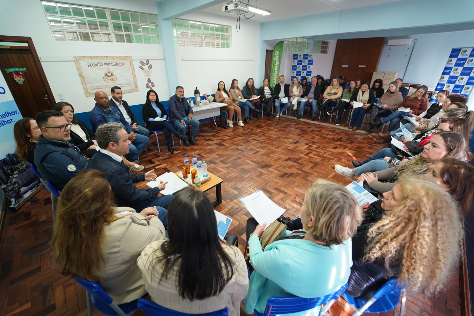 Prefeitura promove edição do programa Fala Passo Fundo com diretores de escolas da rede municipal