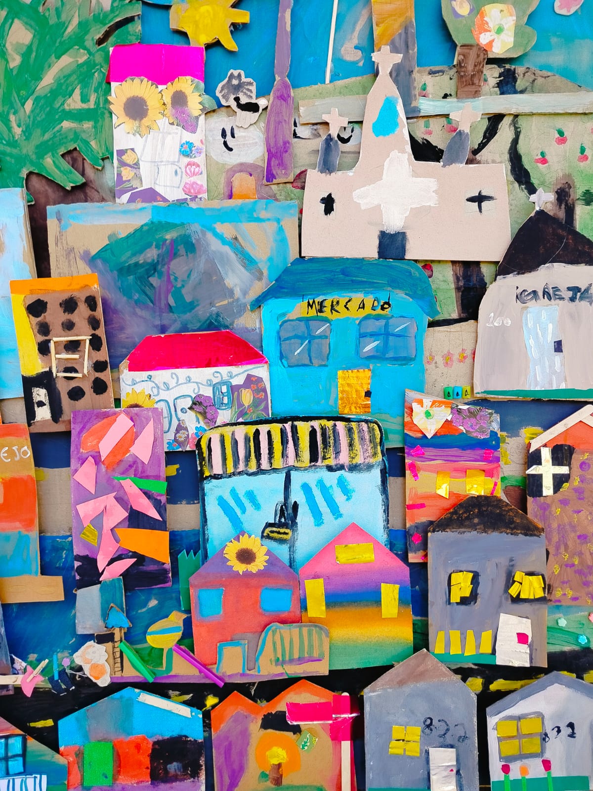 Exposição “Cores da BiodiverCidade” valoriza criatividade infantil em Passo Fundo