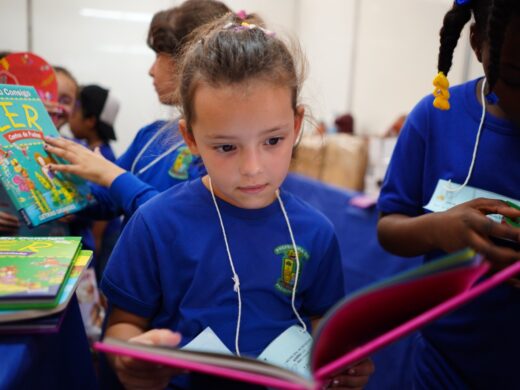 Estudantes da rede municipal participam da 37ª Feira do Livro de Passo Fundo