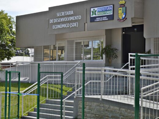 Setor de alvarás em novo endereço