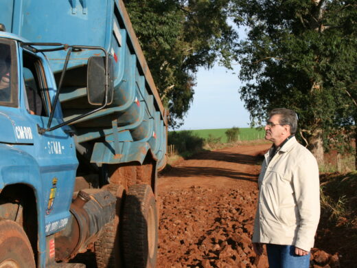 Trabalhos beneficiam o interior do município