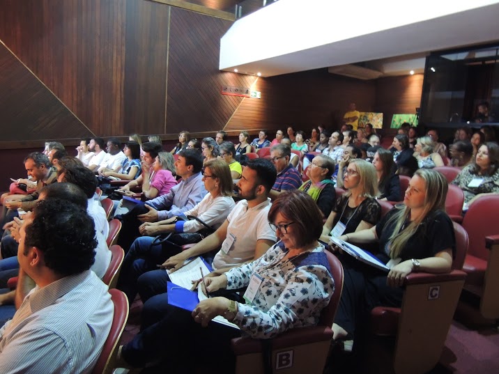 17032015_conf2a