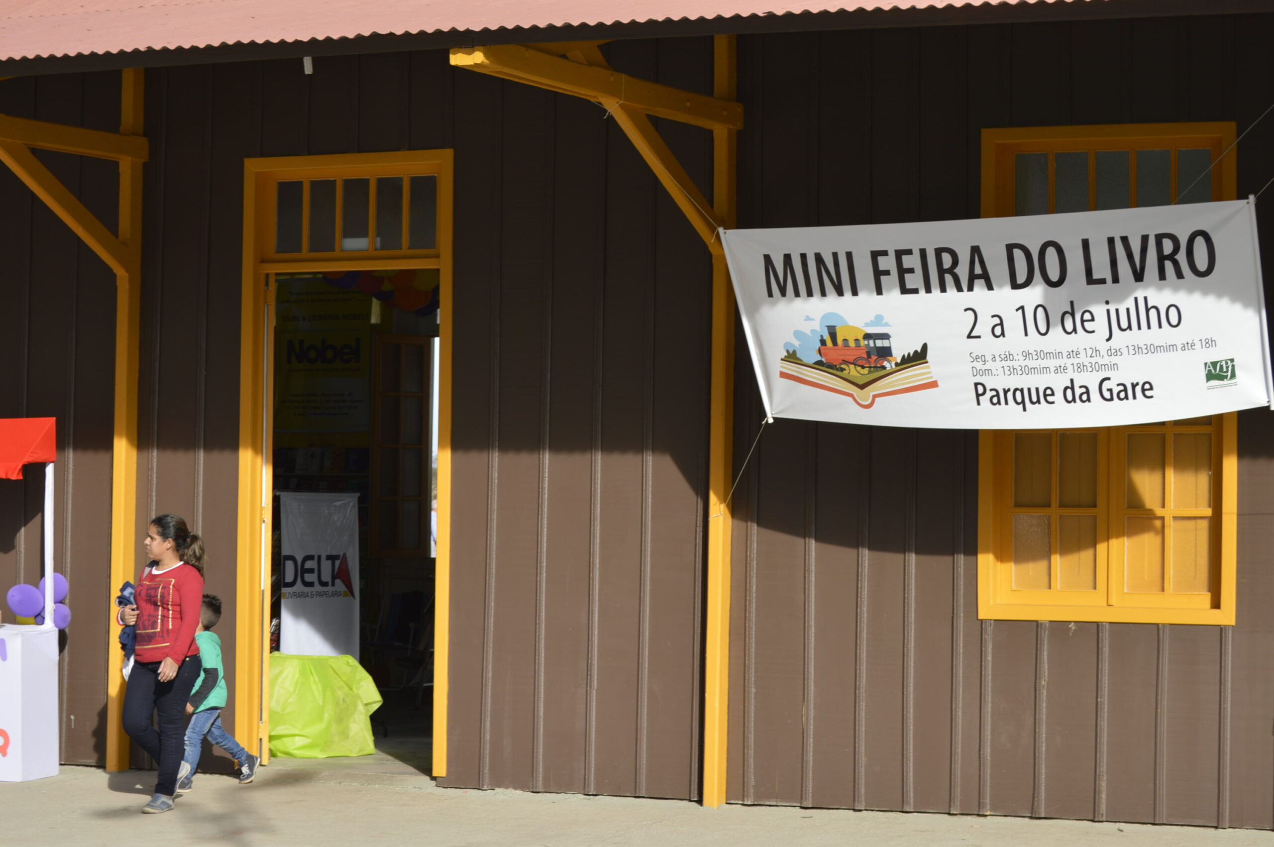 0407_feiramini2