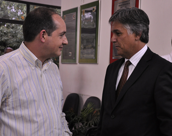 Prefeito reafirma intenção de investir recursos municipais para ampliar voos