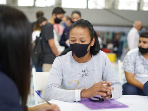 Café com Emprego inclui mais de 130 jovens no mercado de trabalho