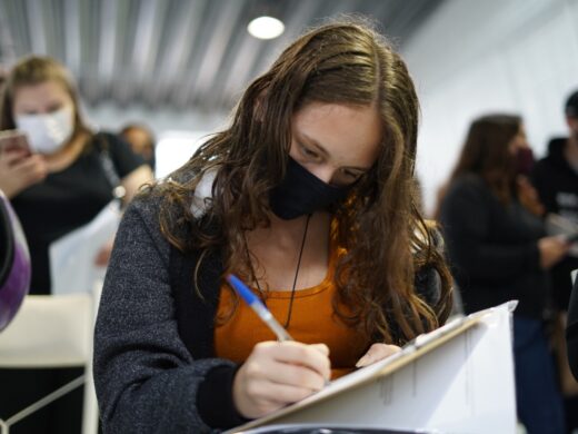 Café com Emprego oferecerá mais de 840 vagas de trabalho