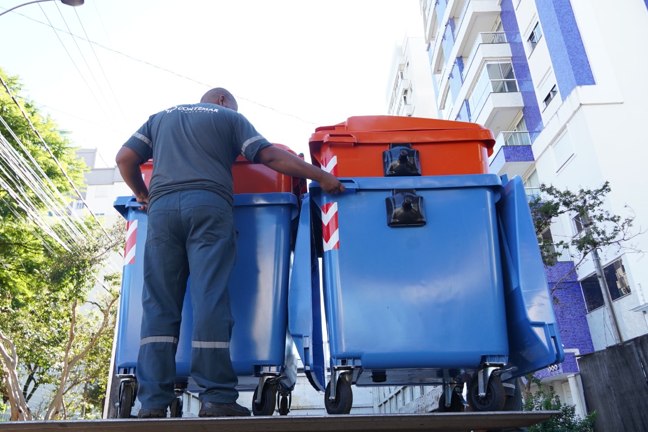 Prefeitura instalará mais de 100 novos contêineres