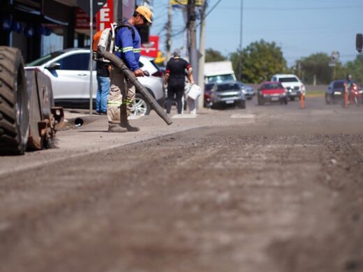 Prefeitura mantém cronograma de obras nos bairros
