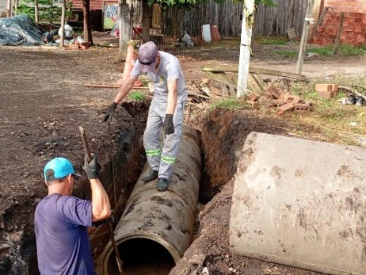 Prefeitura realiza melhorias de asfalto e canalização em sete bairros de Passo Fundo