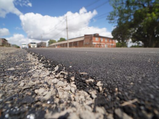 Obras no distrito de Invernadinha avançam e atingem 43% de execução