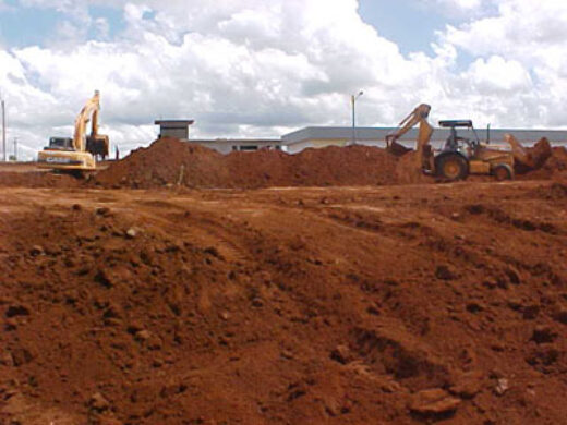 Prefeitura faz ações no Distrito Industrial