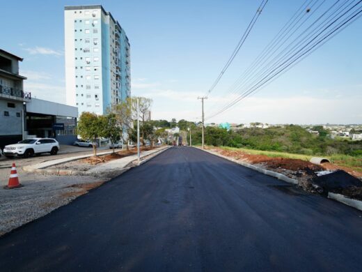 Prefeitura amplia obra de pavimentação na avenida Scarpellini Ghezzi
