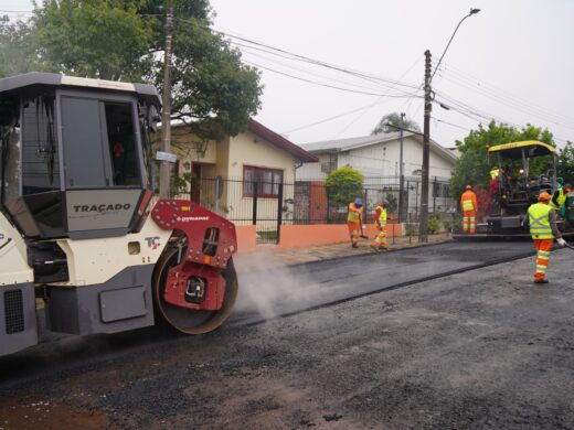 Prefeitura segue com melhorias do programa Minha Rua com Asfalto