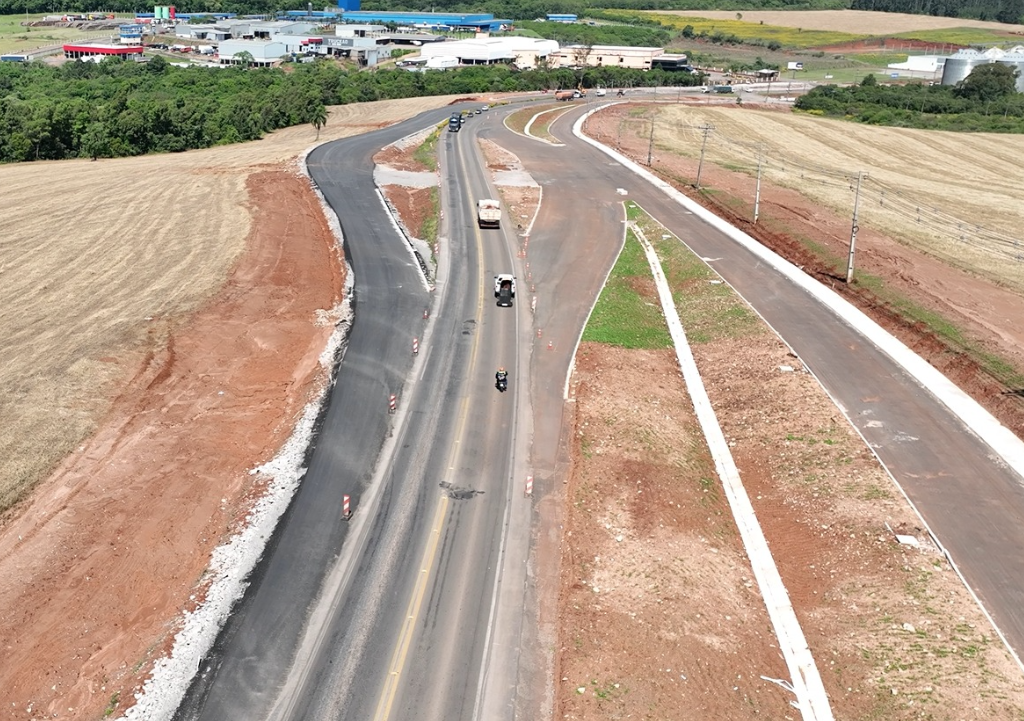 Obras no acesso ao Distrito Industrial Valinhos alteram o trânsito na RS-324 a partir desta sexta-feira (9)