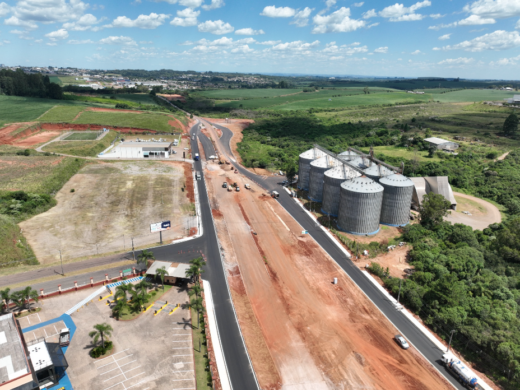 Obras no acesso ao Distrito Industrial Valinhos avançam e chega a 85% de conclusão