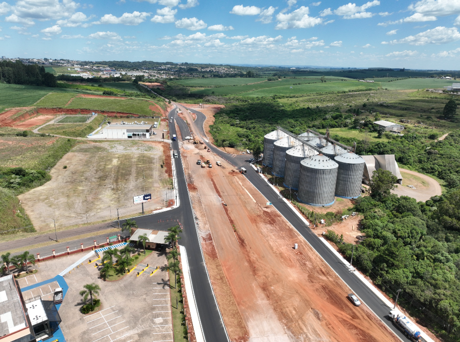 Obras no acesso ao Distrito Industrial Valinhos avançam e chega a 85% de conclusão