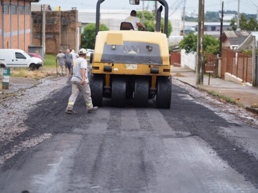 Prefeitura executa obras do programa “Minha Rua com Asfalto” no Loteamento Via Sul, Valinhos e bairro Santa Maria