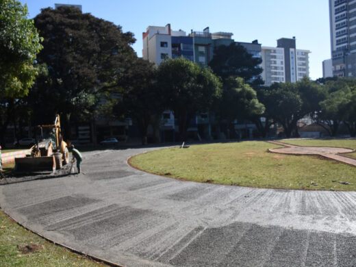 Praça Antonino recebe mais uma etapa de obras