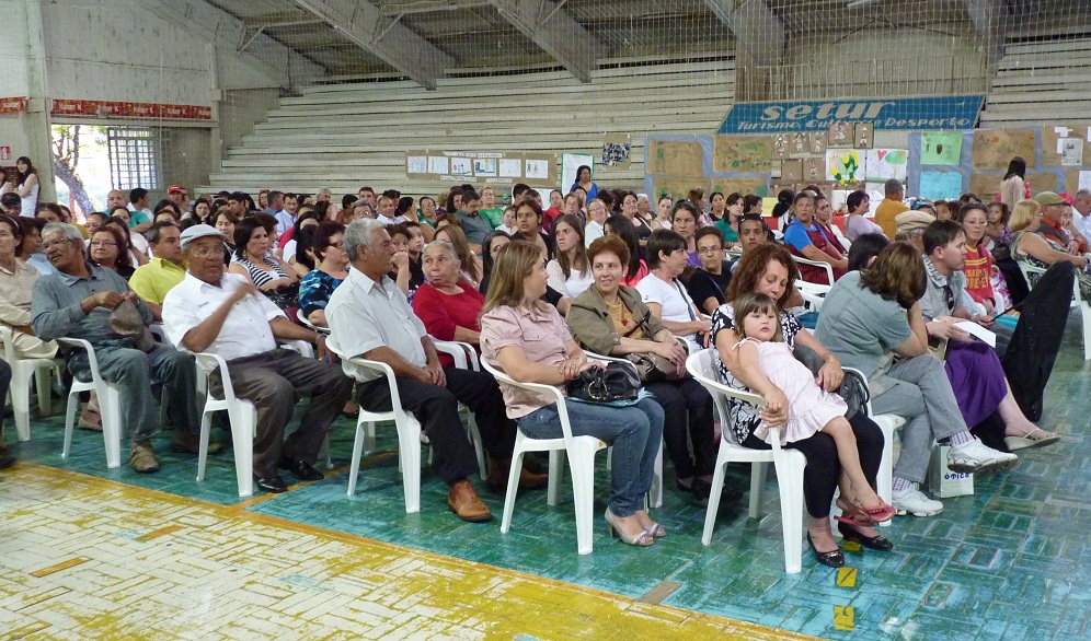 350 pessoas concluíram o curso de alfabetização