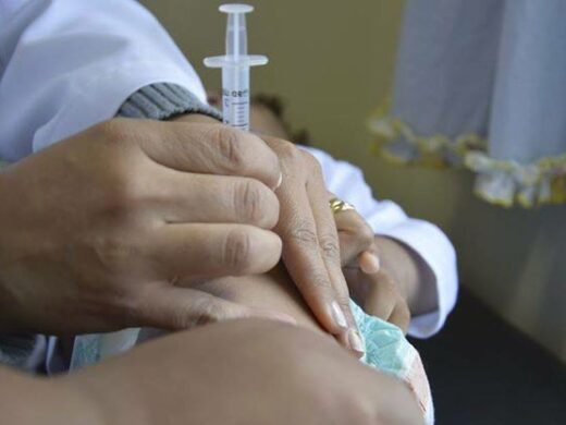 Vacinação para gripe começa no dia 17 de abril