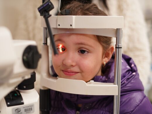 Olhar de Criança: Prefeitura promove consultas, exames oftalmológicos e óculos gratuitos a crianças