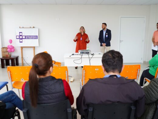 Hospital Municipal promove capacitação com recepcionistas e porteiros para qualificar atendimento
