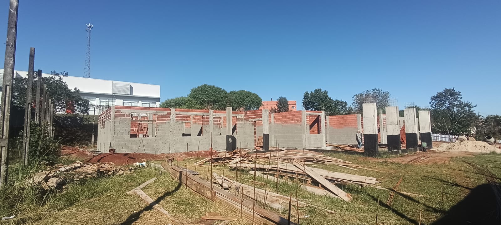 Saúde: Prefeitura segue com obras de duas novas Unidades Básicas de Saúde