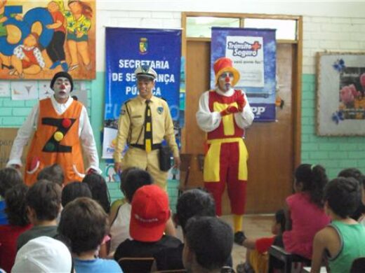 Patrulha do Trânsito educa alunos de uma forma divertida