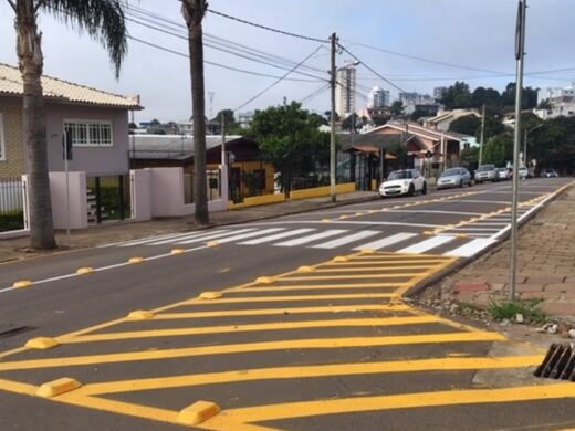 Mais de mil placas de sinalização foram instaladas