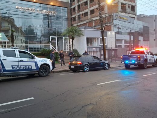 Operação “Fim de Festa” autua motoristas e reforça fiscalização de trânsito em Passo Fundo