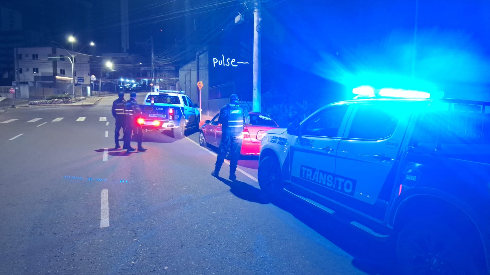 Prefeitura segue com Operação Fim de Festa e reforça segurança no trânsito durante os finais de semana em Passo Fundo