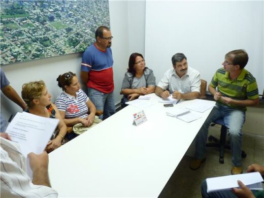 Prefeitura e vereador encontram soluções para reivindicações de moradores