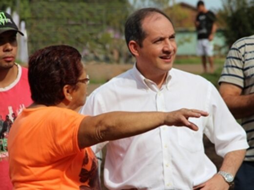 Prefeito  anuncia obras em 28 bairros de Passo Fundo