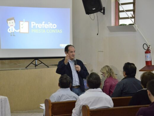 Prefeito realiza mais uma prestação de contas